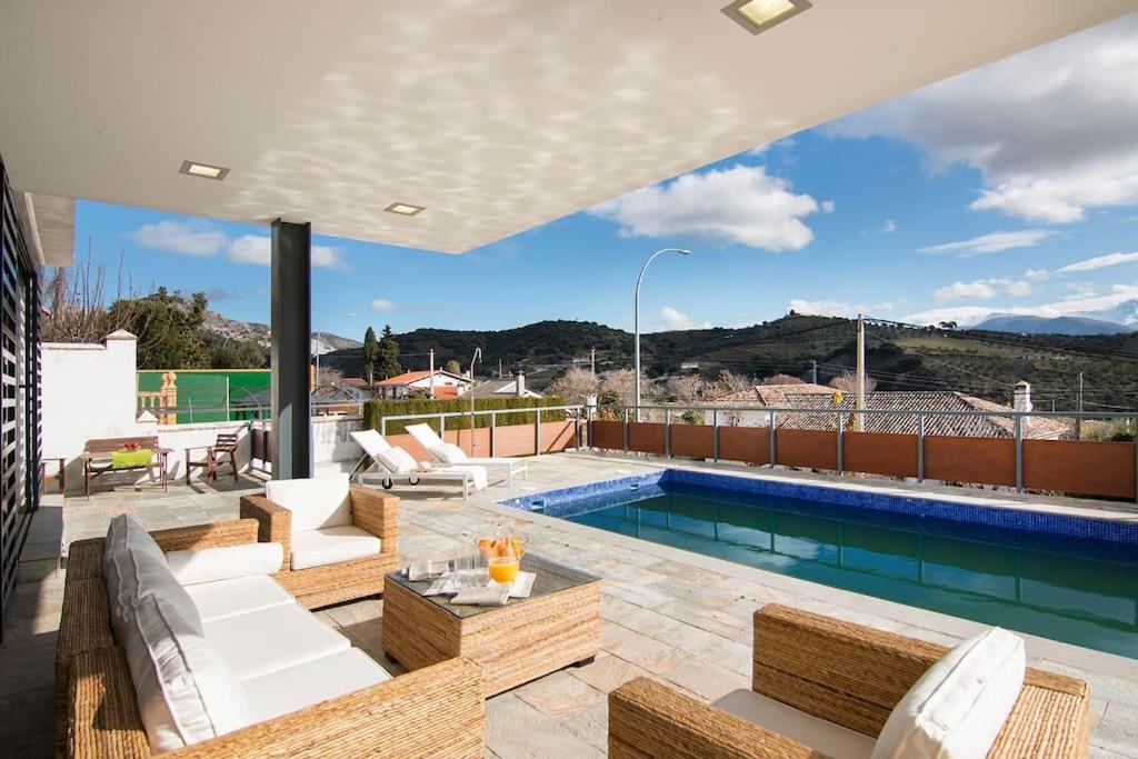 Villa Sierra Huetor Santillan Екстер'єр фото