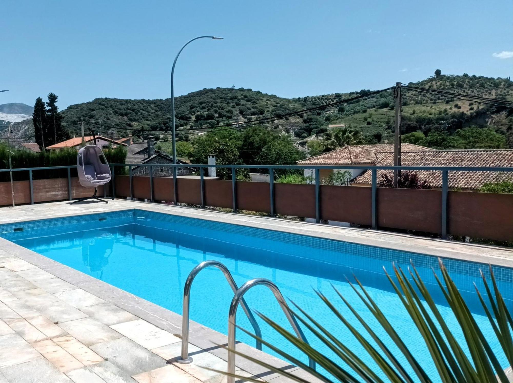 Villa Sierra Huetor Santillan Екстер'єр фото